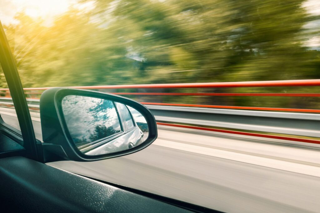 conduite sur autoroute américaine